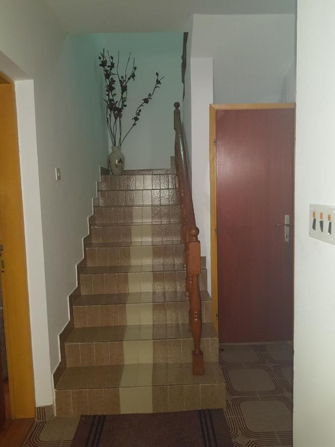 Sobe I Apartmani Marovic Petrovac Exterior photo