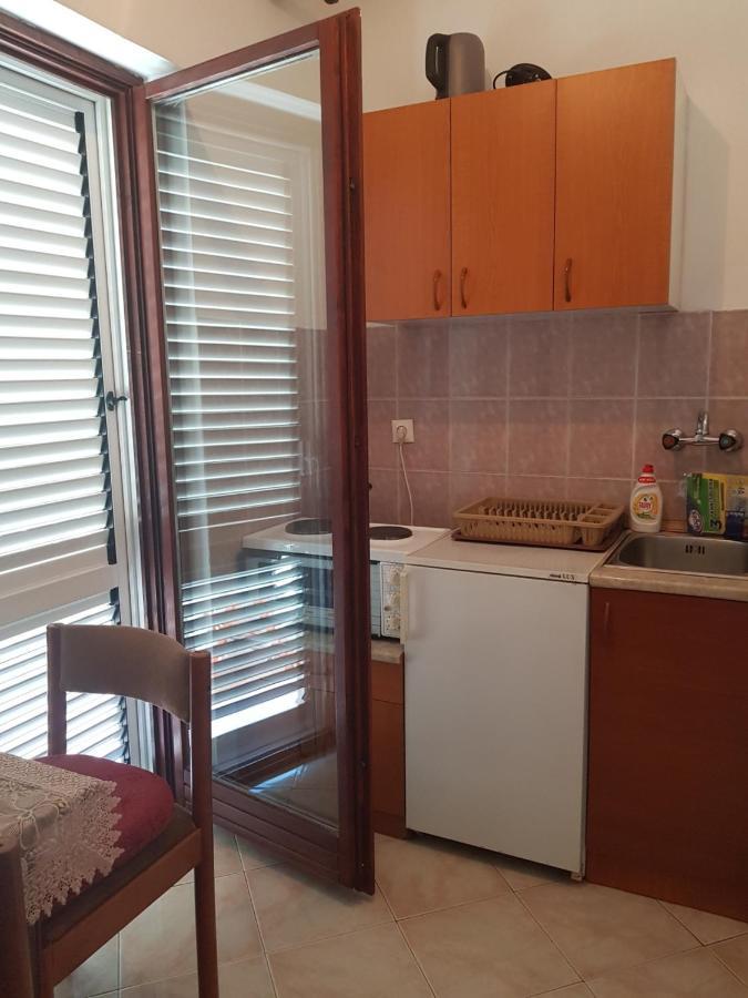 Sobe I Apartmani Marovic Petrovac Exterior photo