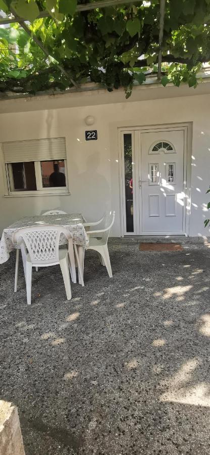 Sobe I Apartmani Marovic Petrovac Exterior photo