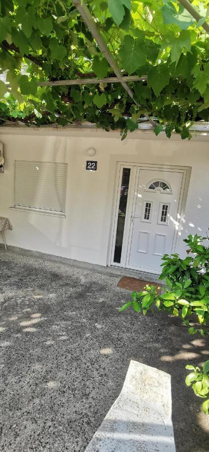 Sobe I Apartmani Marovic Petrovac Exterior photo