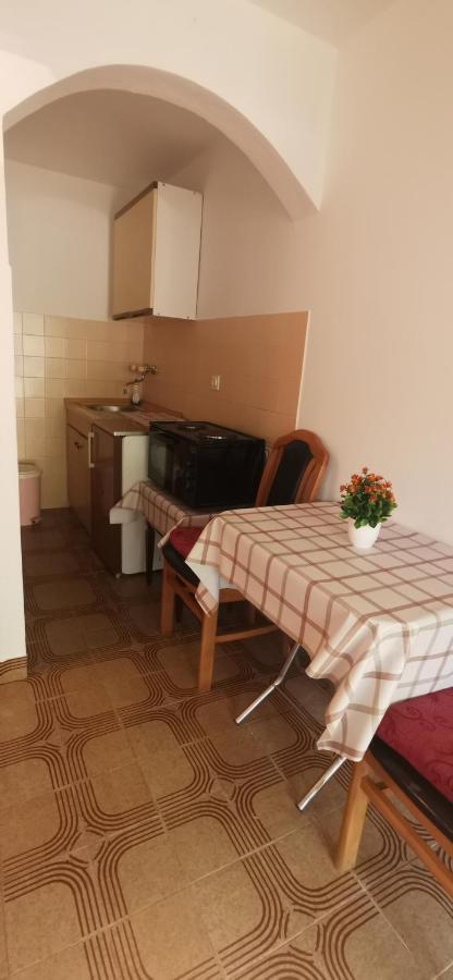 Sobe I Apartmani Marovic Petrovac Exterior photo