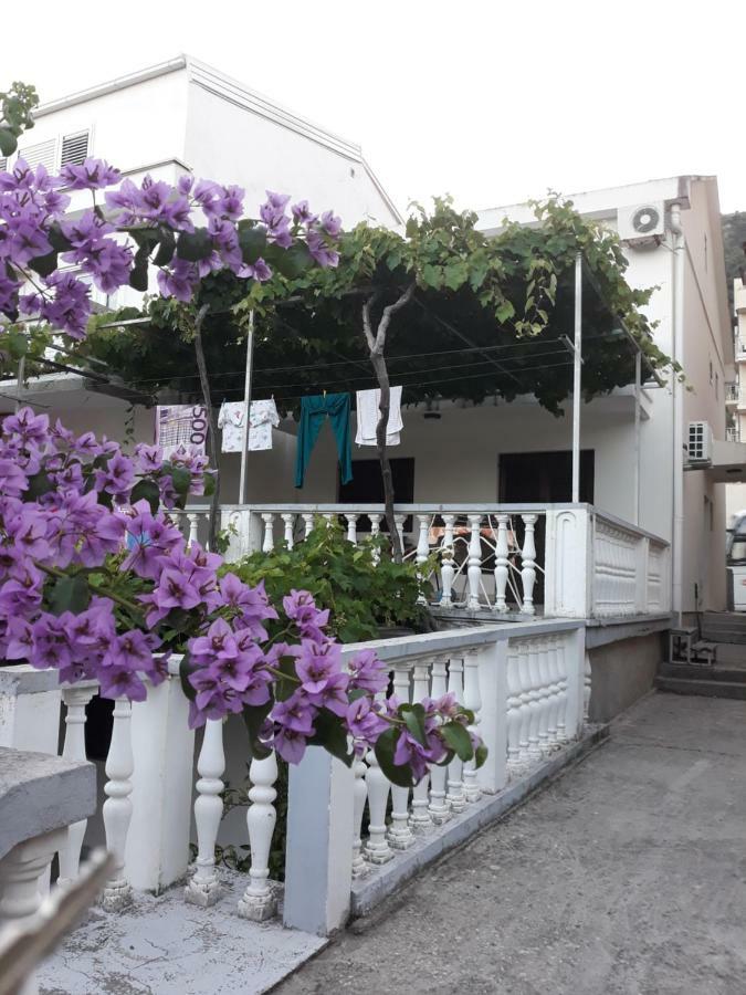 Sobe I Apartmani Marovic Petrovac Exterior photo